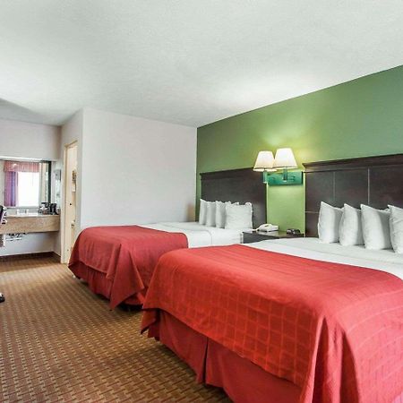 Quality Inn Savannah South Экстерьер фото