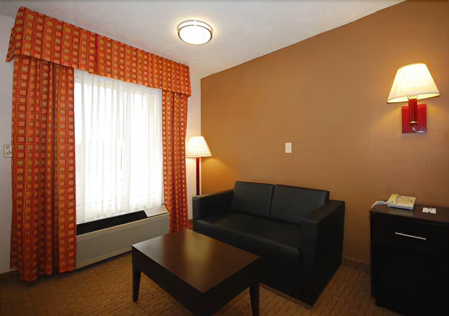 Quality Inn Savannah South Экстерьер фото