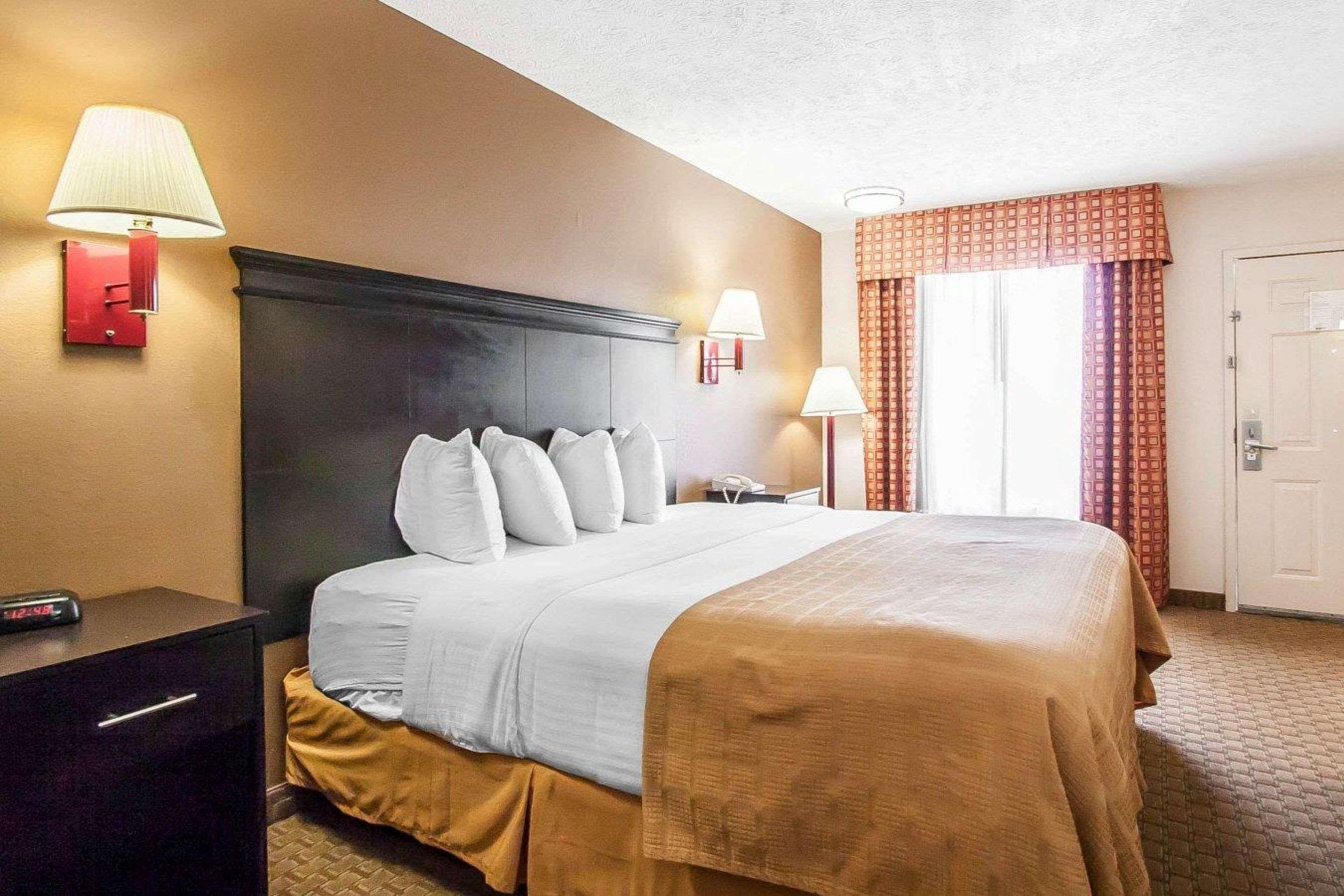 Quality Inn Savannah South Экстерьер фото