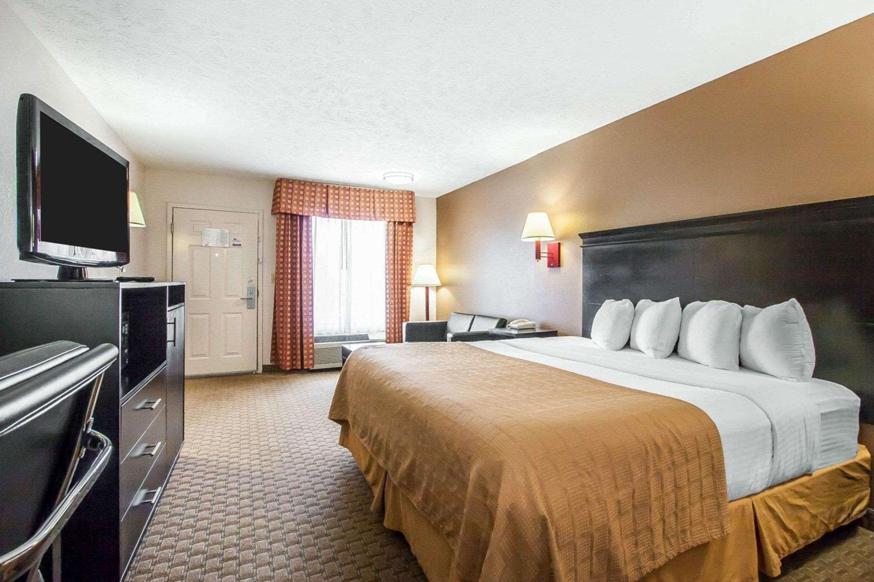 Quality Inn Savannah South Экстерьер фото