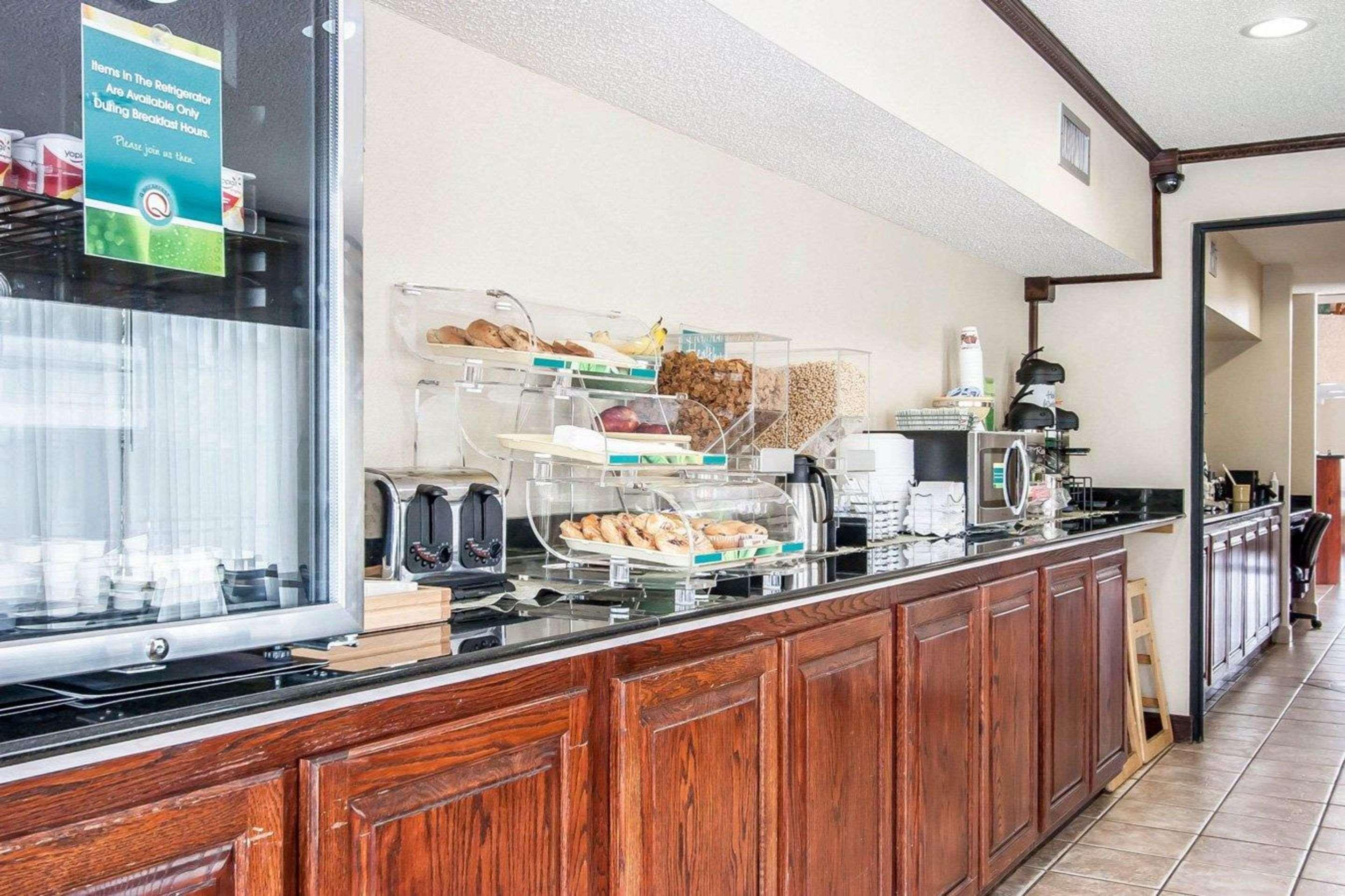 Quality Inn Savannah South Экстерьер фото